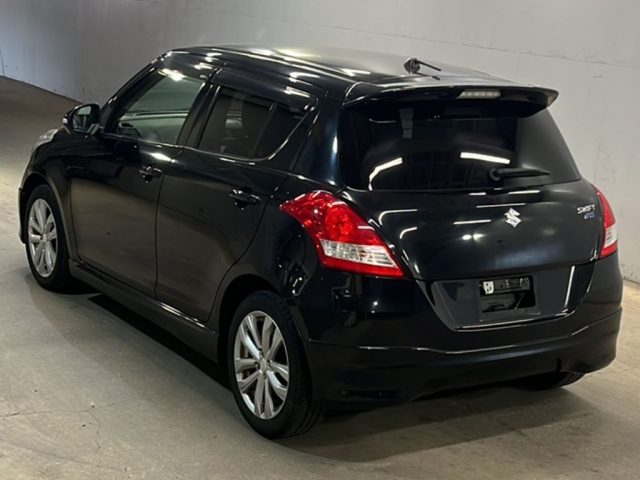 SUZUKI SWIFT 2013