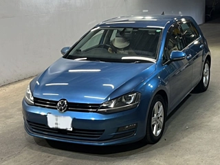 VOLKSWAGEN GOLF 2015