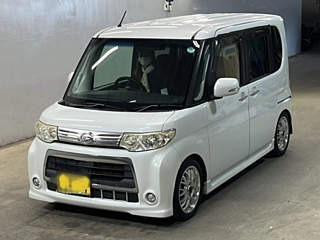 DAIHATSU TANTO 2011