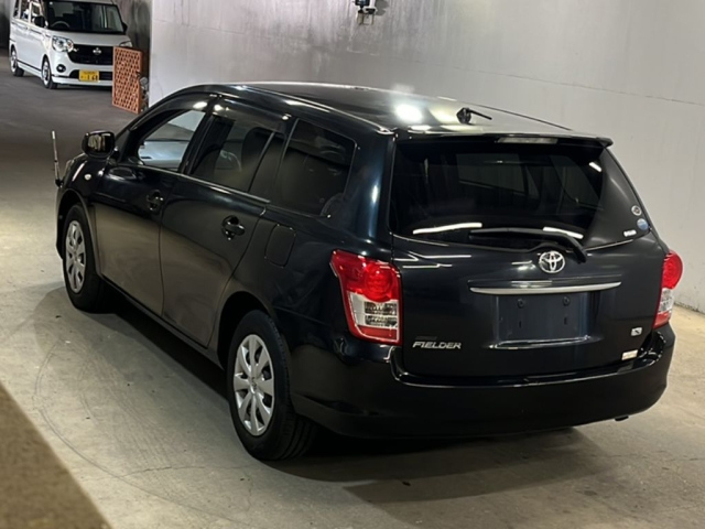 TOYOTA COROLLA FIELDER 2010