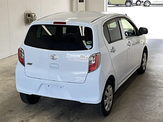 DAIHATSU MIRA E S 2012