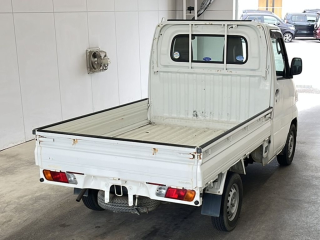 NISSAN CLIPPER TRUCK 2013