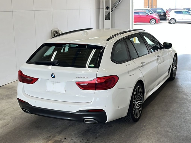 BMW 5 SERIES 2018