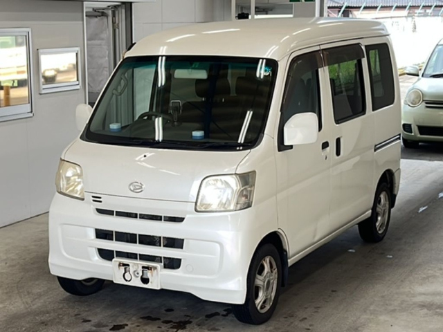 DAIHATSU HIJET VAN 2011