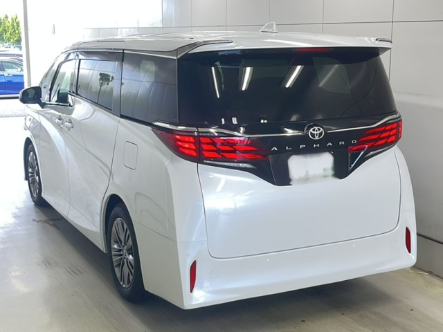 TOYOTA ALPHARD 2024