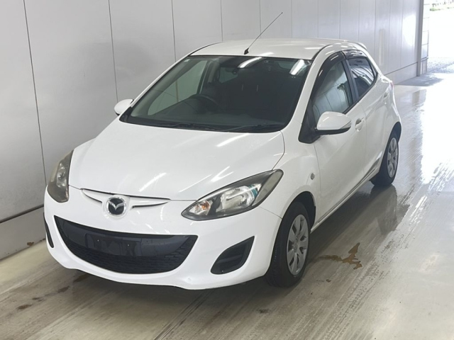 MAZDA DEMIO 2013