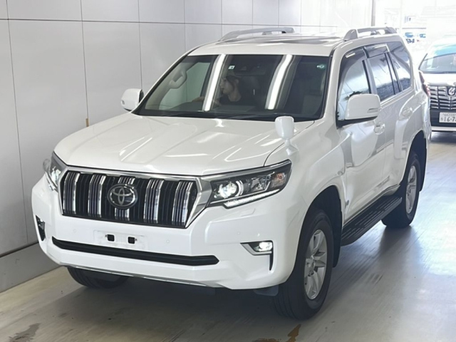 TOYOTA LAND CRUISER PRADO 2022