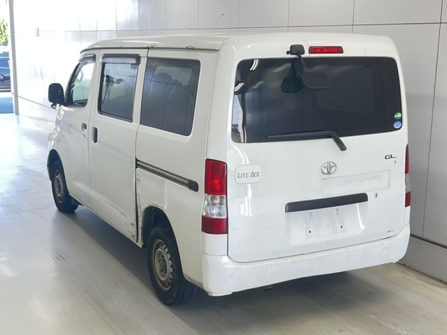 TOYOTA LITE ACE VAN 2017