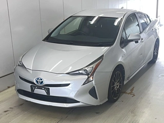 TOYOTA PRIUS 2016