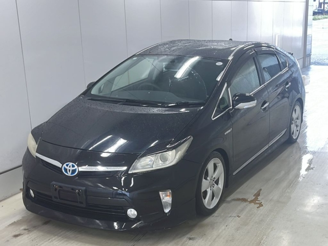 TOYOTA PRIUS 2012