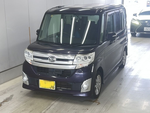 DAIHATSU TANTO 2014