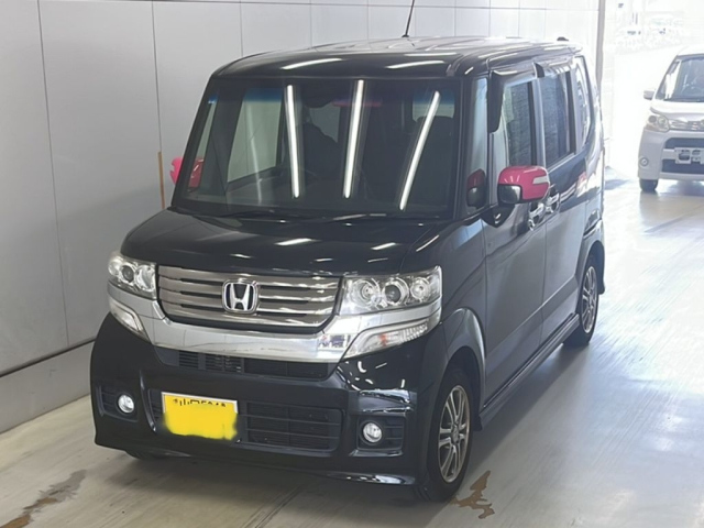 HONDA N BOX 2015
