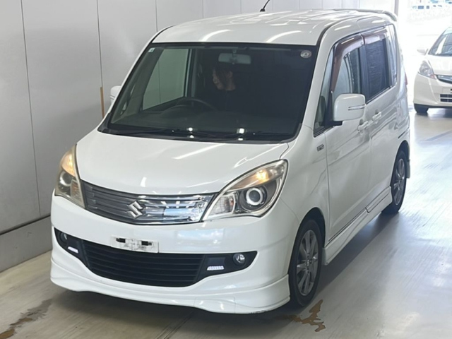 SUZUKI SOLIO 2012