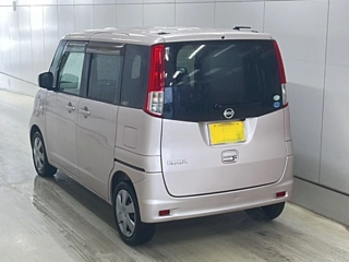 NISSAN ROOX 2011