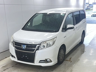TOYOTA ESQUIRE 2015