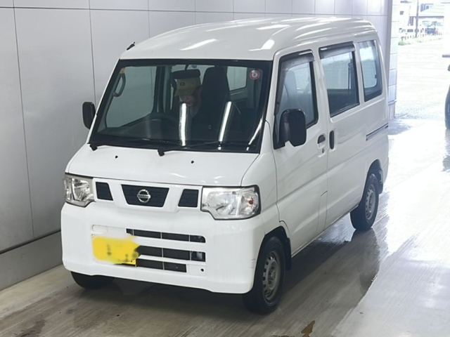 NISSAN CLIPPER VAN 2013