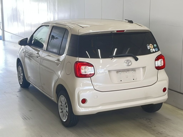 TOYOTA PASSO 2016