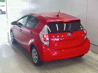 TOYOTA AQUA 2014