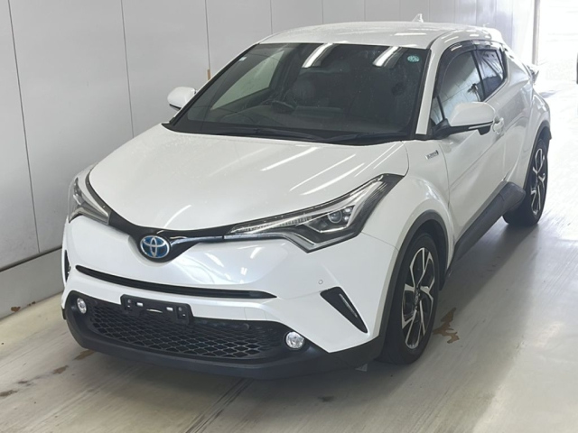 TOYOTA C-HR 2017