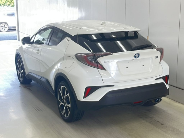 TOYOTA C-HR 2017