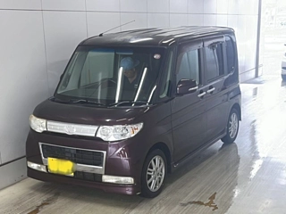 DAIHATSU TANTO 2010
