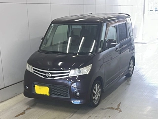 NISSAN ROOX 2013
