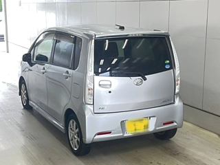 DAIHATSU MOVE 2013