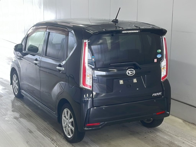 DAIHATSU MOVE 2016