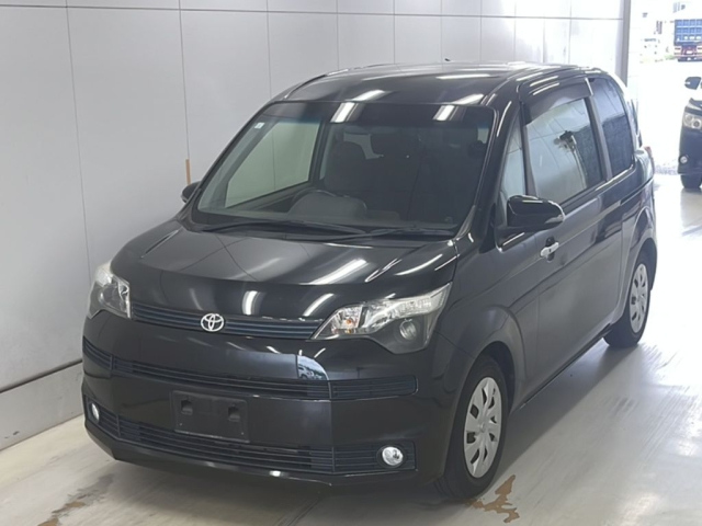 TOYOTA SPADE 2015
