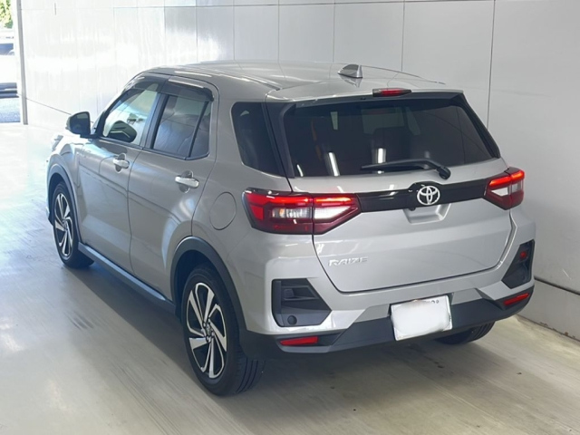 TOYOTA RAIZE 2022