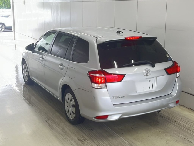 TOYOTA COROLLA FIELDER 2017