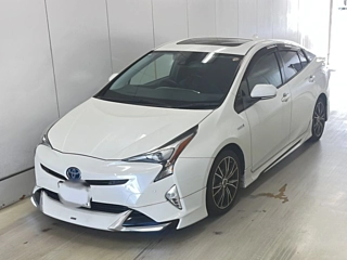 TOYOTA PRIUS 2018