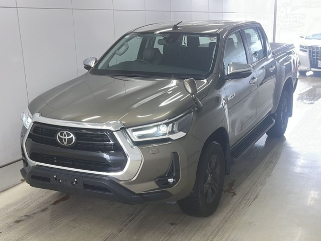 TOYOTA HILUX 2023
