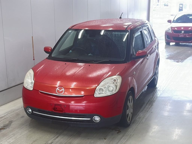 MAZDA VERISA 2010