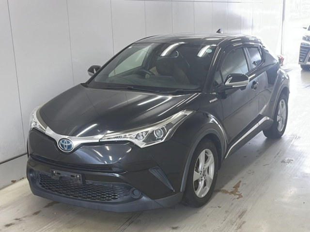 TOYOTA C-HR 2017
