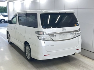 TOYOTA VELLFIRE 2011