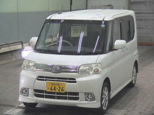 DAIHATSU TANTO 2013