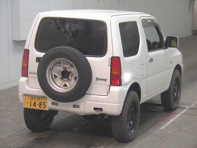 SUZUKI JIMNY 2011