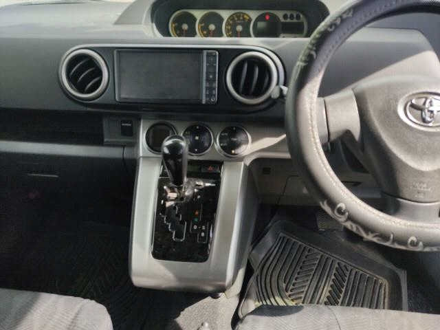 TOYOTA COROLLA RUMION 2010