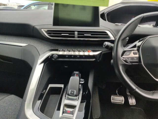 PEUGEOT 3008 2017