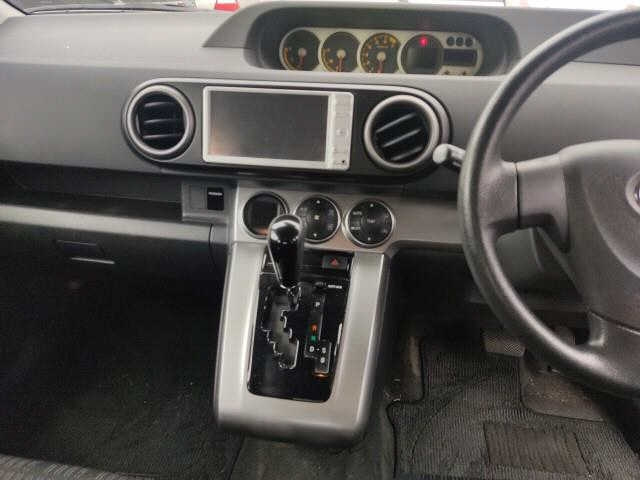 TOYOTA COROLLA RUMION 2010