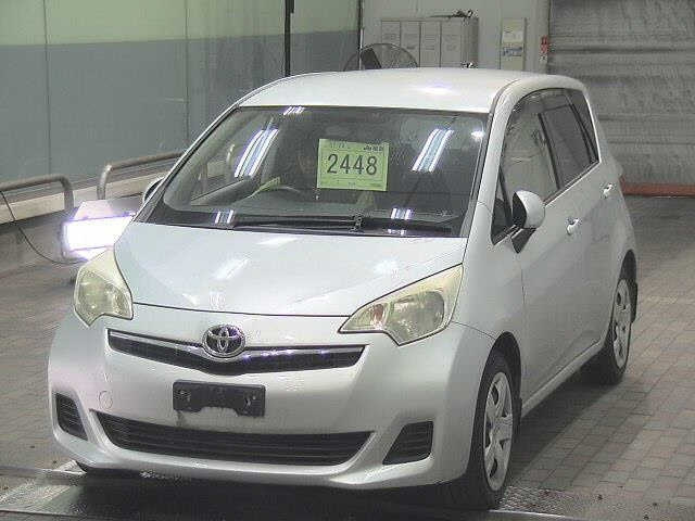 TOYOTA RACTIS 2012