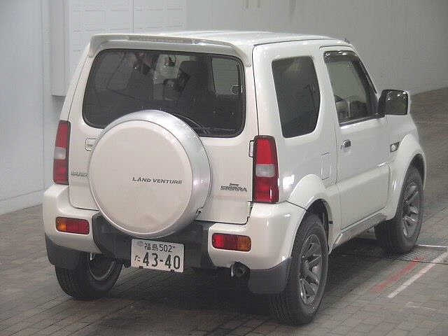 SUZUKI JIMNY SIERRA 2015