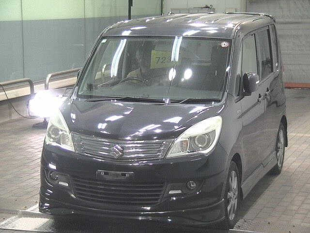 SUZUKI SOLIO 2012