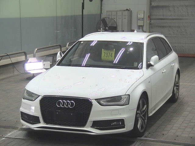 AUDI A4 2013