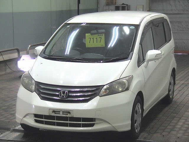 HONDA FREED 2009