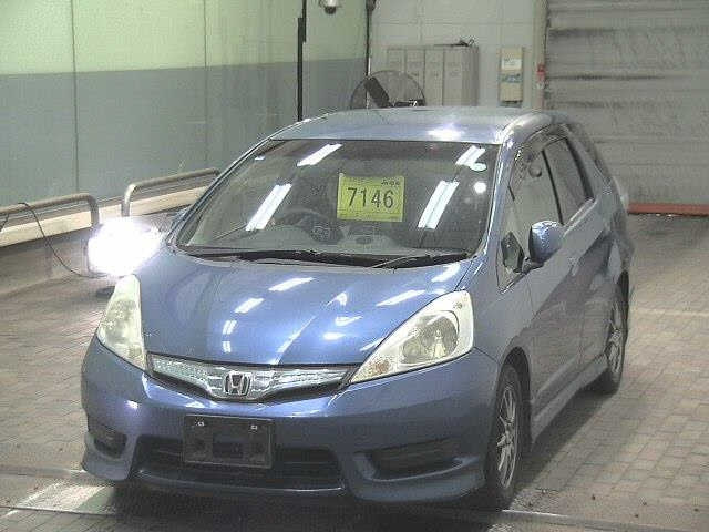 HONDA FIT SHUTTLE 2011