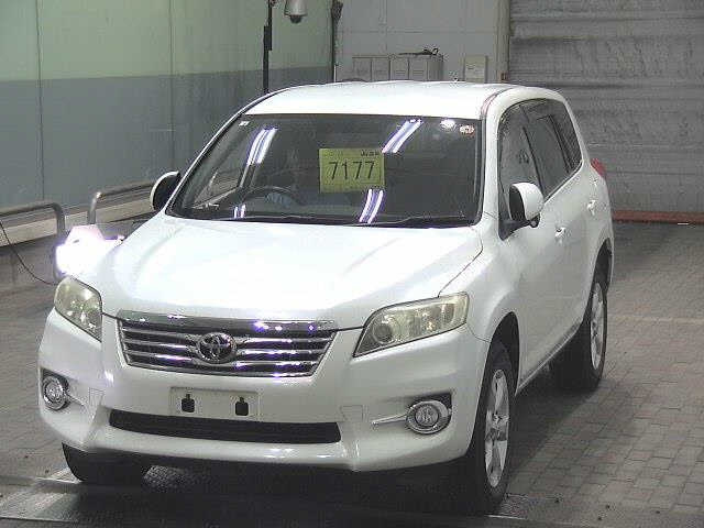 TOYOTA VANGUARD 2010