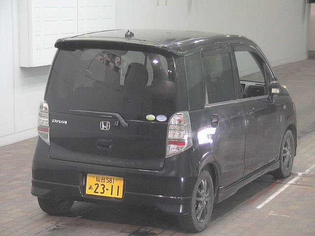 HONDA LIFE 2010