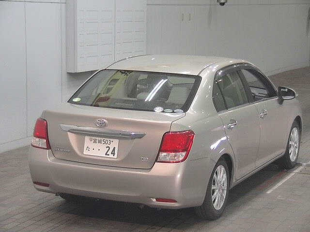 TOYOTA COROLLA AXIO 2015
